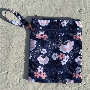 Sarah Wells Pumperoo Bag